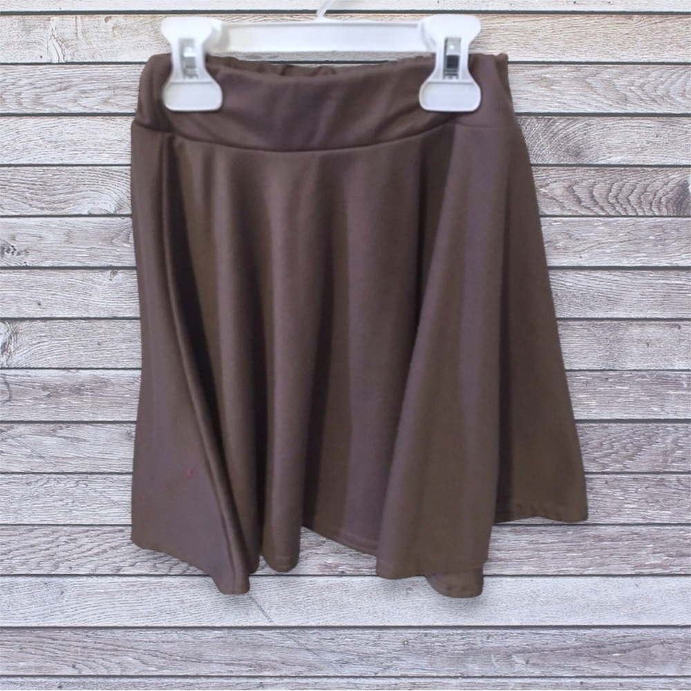 Girls 7 / 8 brown skirt
